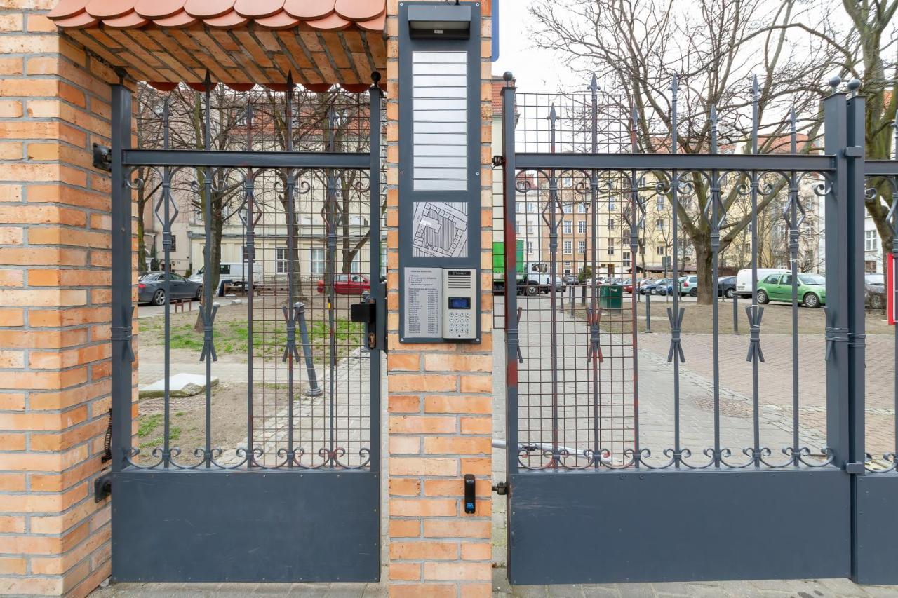 Apartments Old Town Dluga By Noclegi Renters Gdansk Bagian luar foto